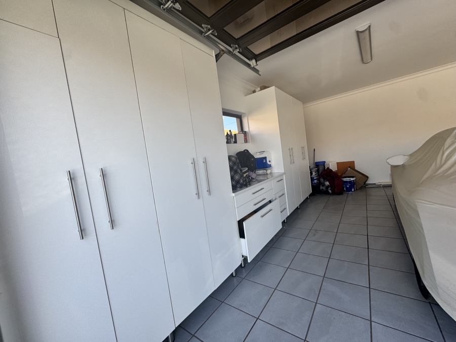 To Let 3 Bedroom Property for Rent in Wilkoppies North West